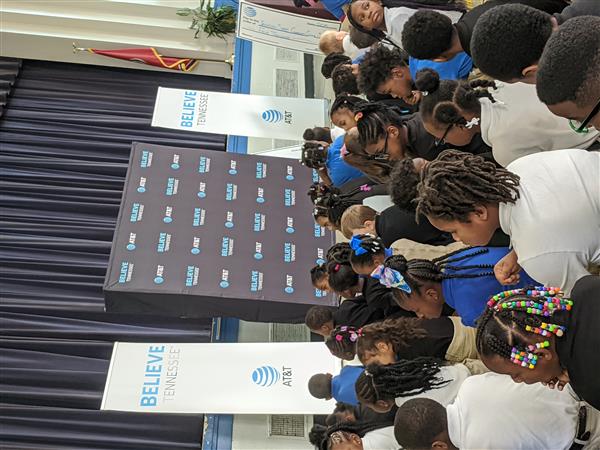  AT&T Gifts Students School Supplies